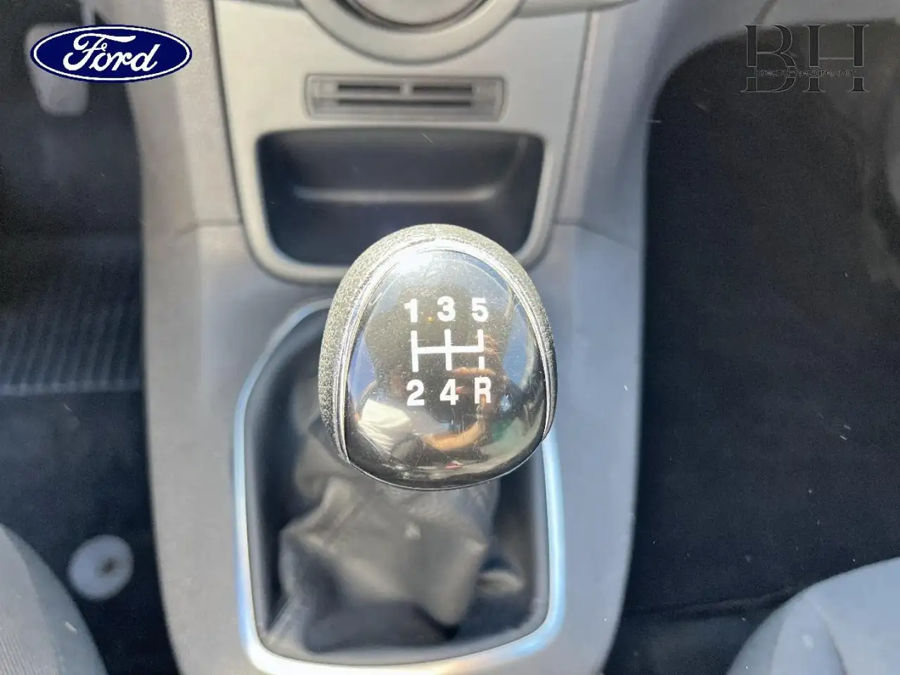 Ford Fiesta 5 portes — photo 14