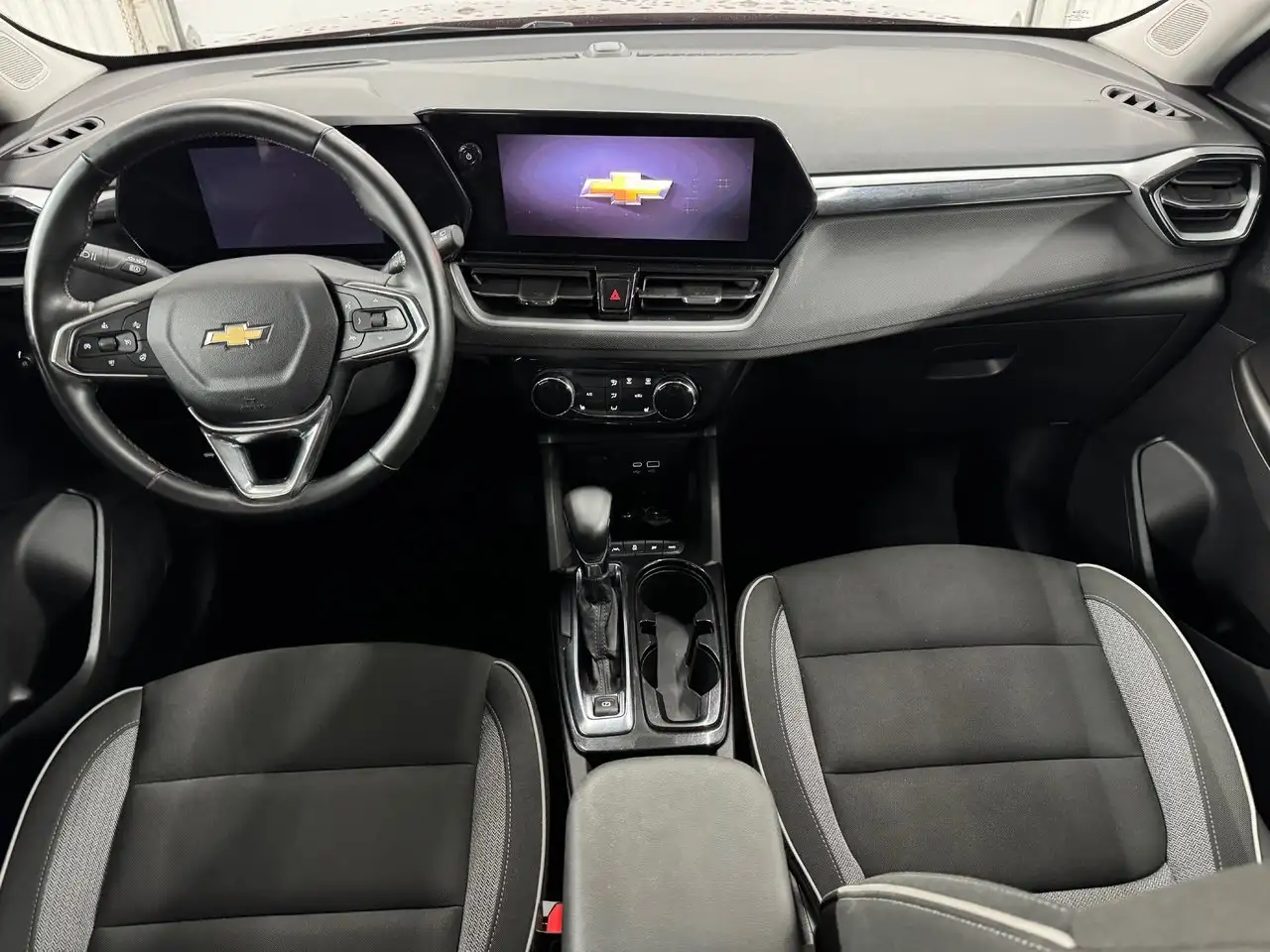 Chevrolet Trailblazer снимка Chevrolet Trailblazer