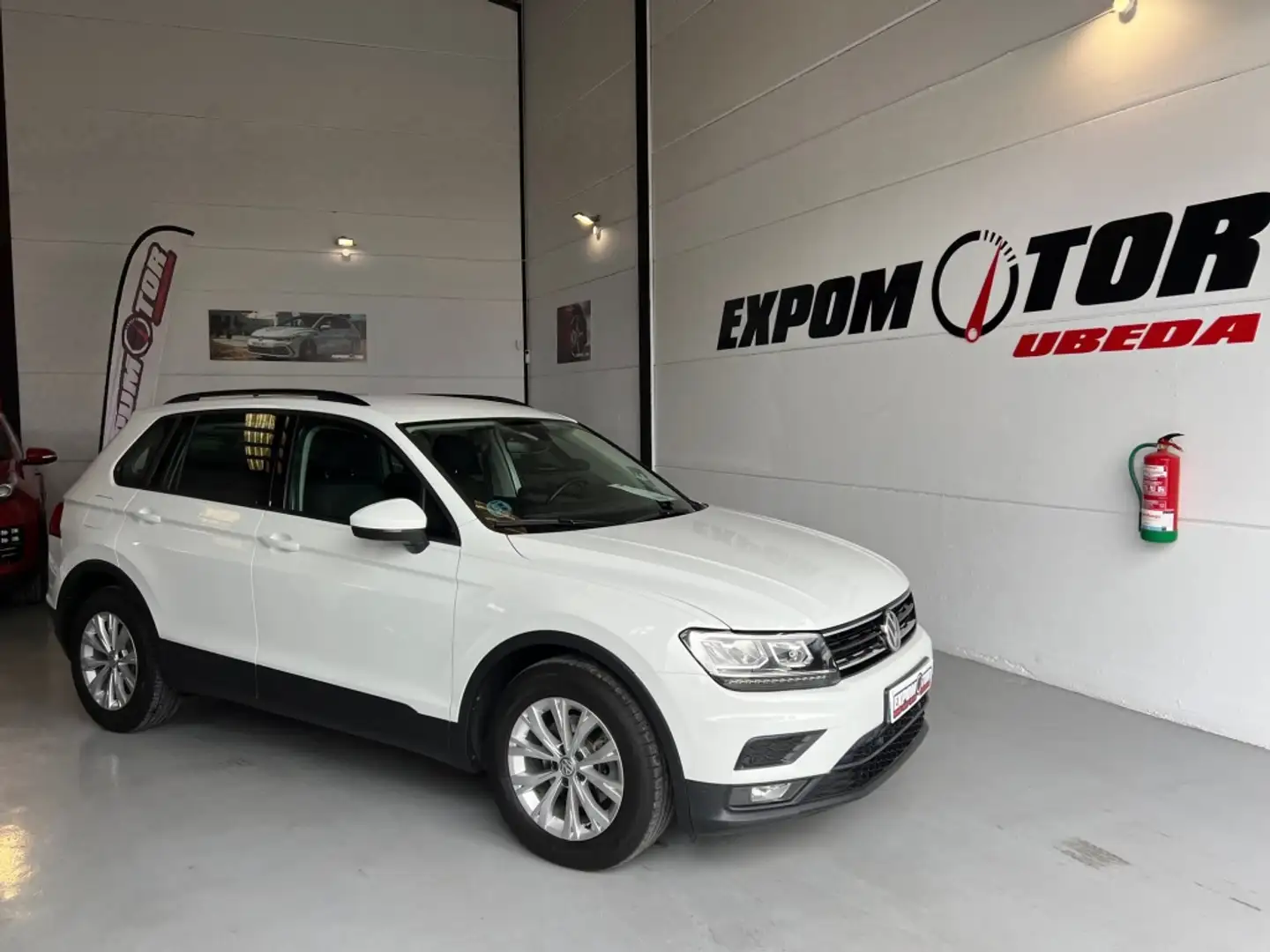Volkswagen Tiguan 1.6TDI Advance 85kW Blanc - 1