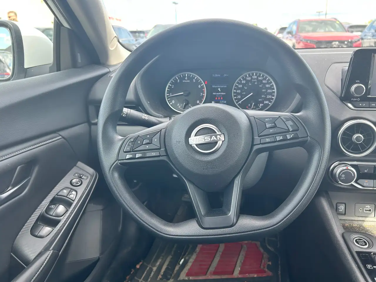 Nissan Sentra снимка Nissan Sentra