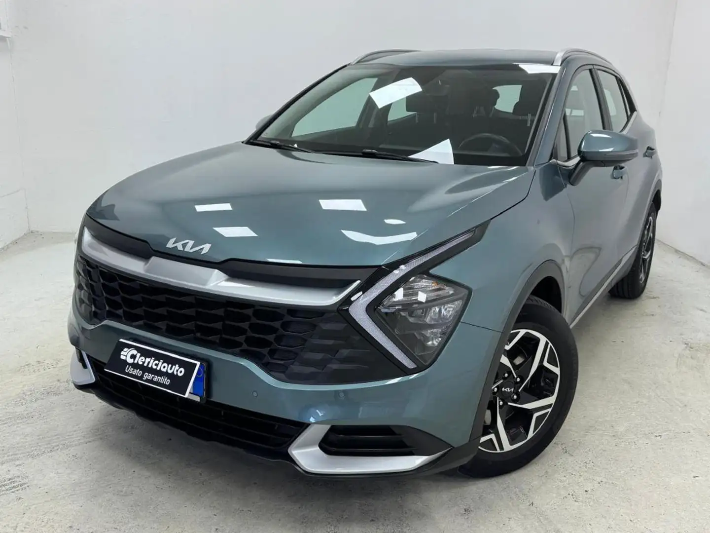 Kia Sportage 1.6 TGDi MHEV DCT Business Gris - 1