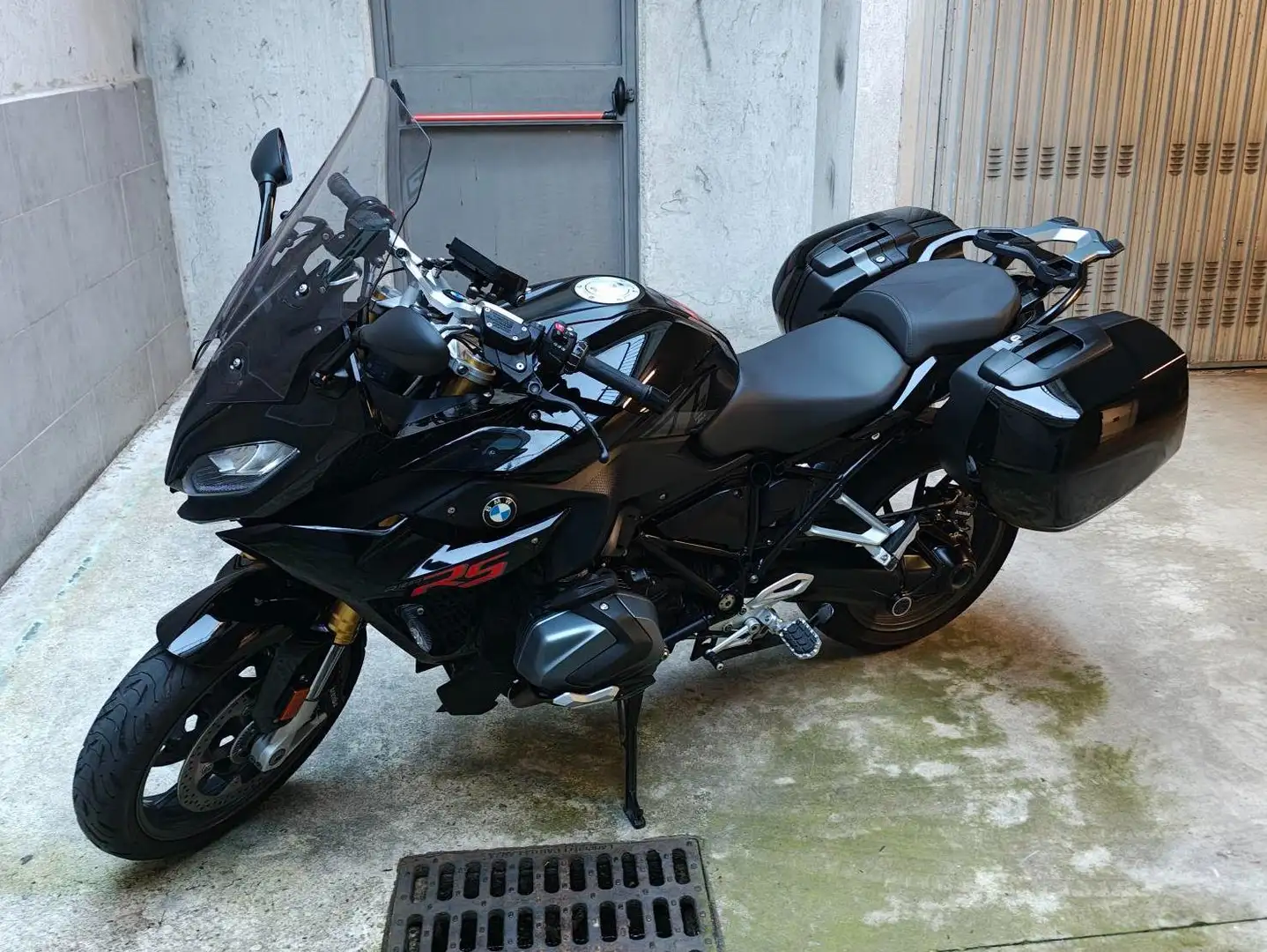 BMW R 1250 RS ABS Pro 2021 Black crna - 1