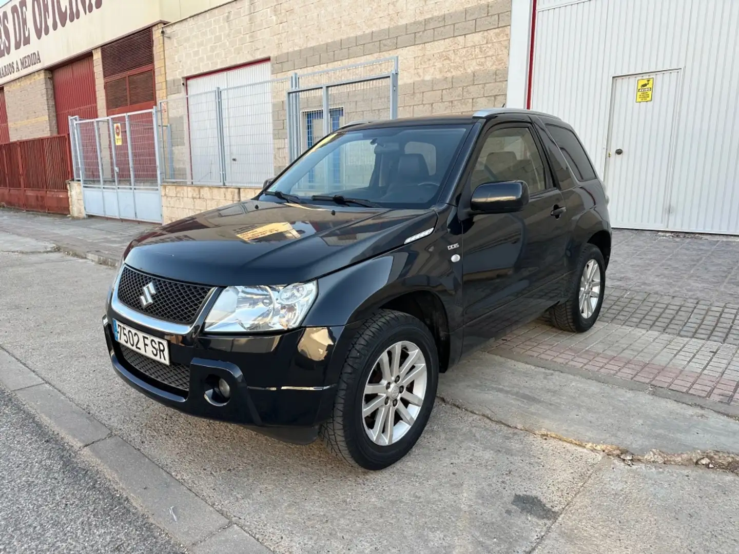 Suzuki Grand Vitara 1.9DDiS JX-A Bleu - 1