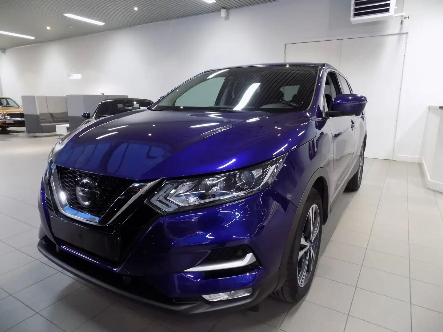 Nissan Qashqai 1.3 DIG-T N-Connecta Bleu - 1