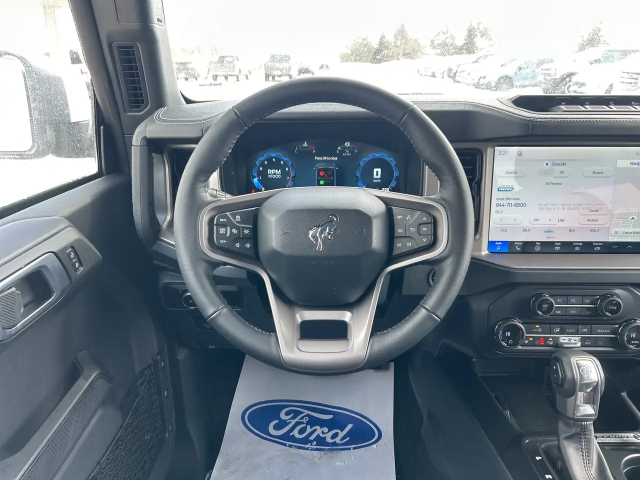 Ford Bronco снимка Ford Bronco