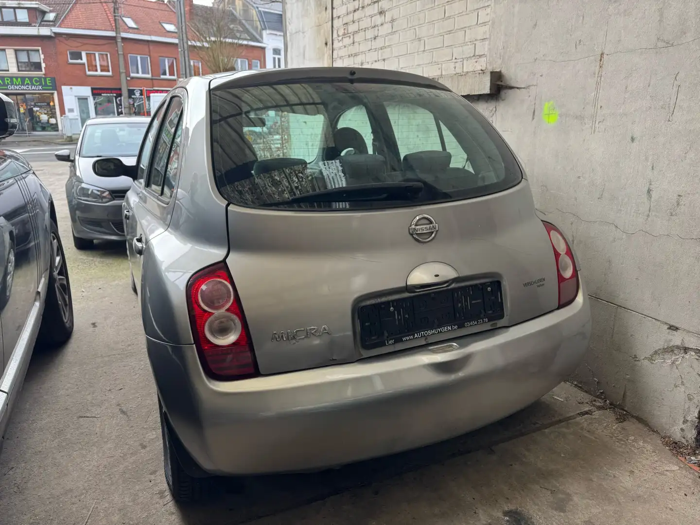 Nissan Micra 1.0i 16v Comfort *Essence* Grijs - 2