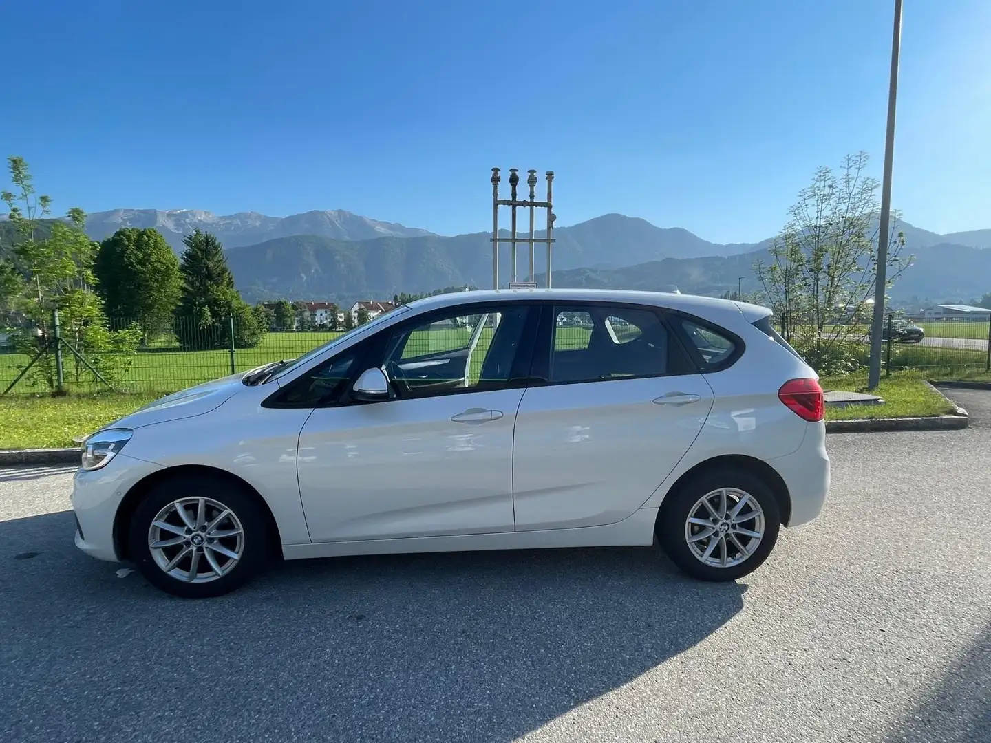 BMW 218 218i Active Tourer F45 Benzin 100KW 136PS Weiß - 1