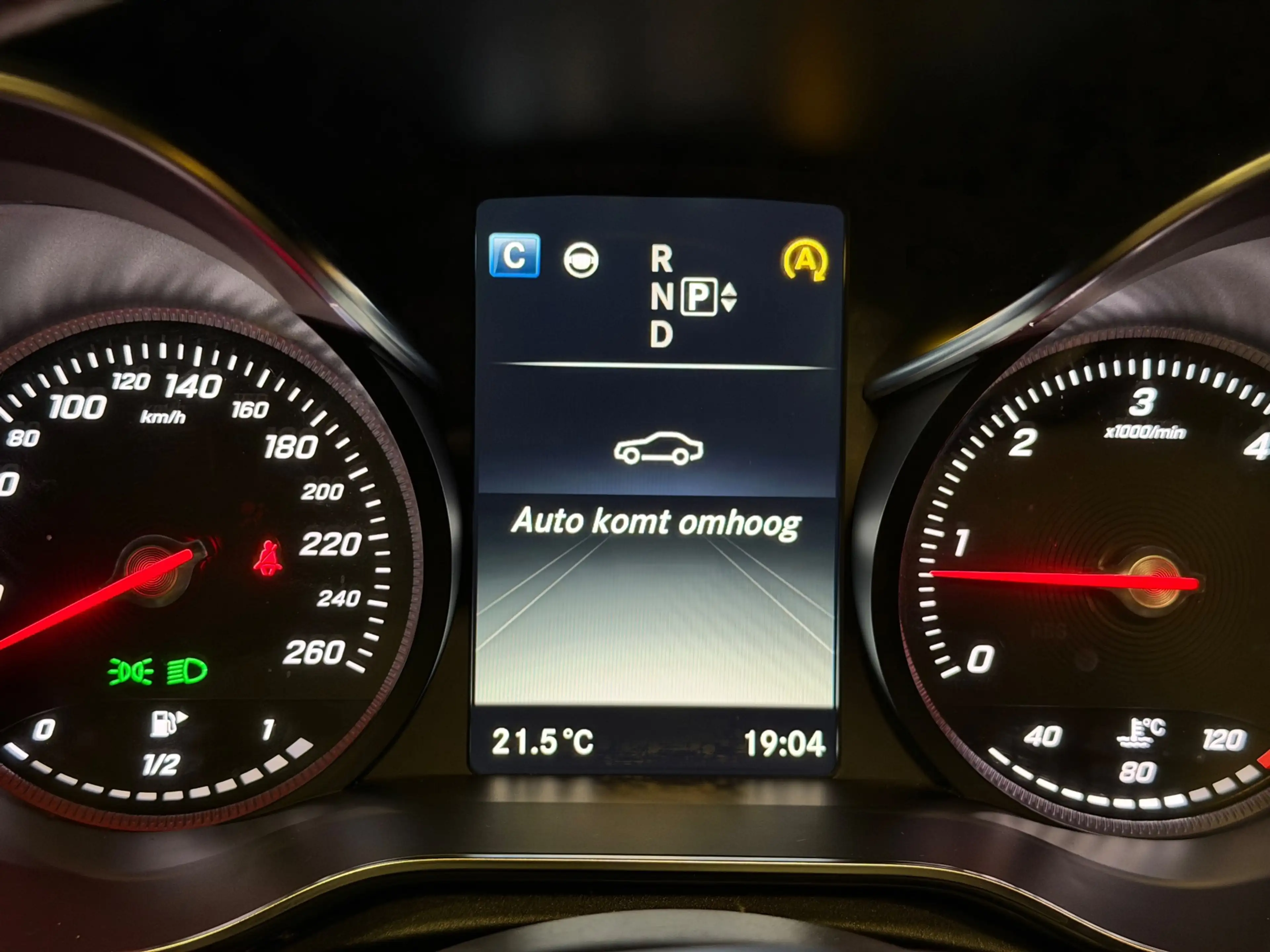 Mercedes-Benz C 220 CDI AMG|C63 PACK|PANO|HUD|MEMORY|FULL — photo 19
