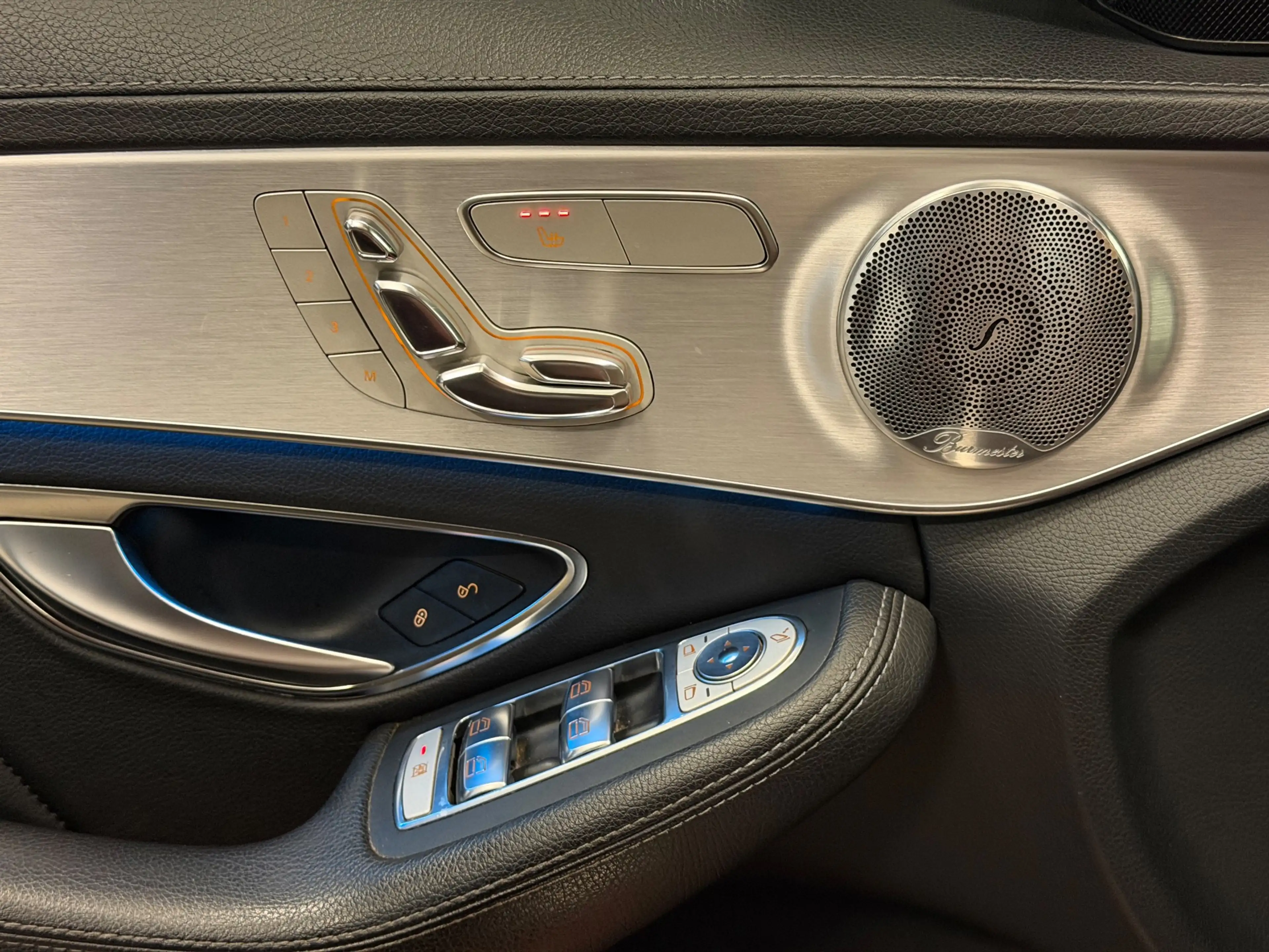 Mercedes-Benz C 220 CDI AMG|C63 PACK|PANO|HUD|MEMORY|FULL — photo 12