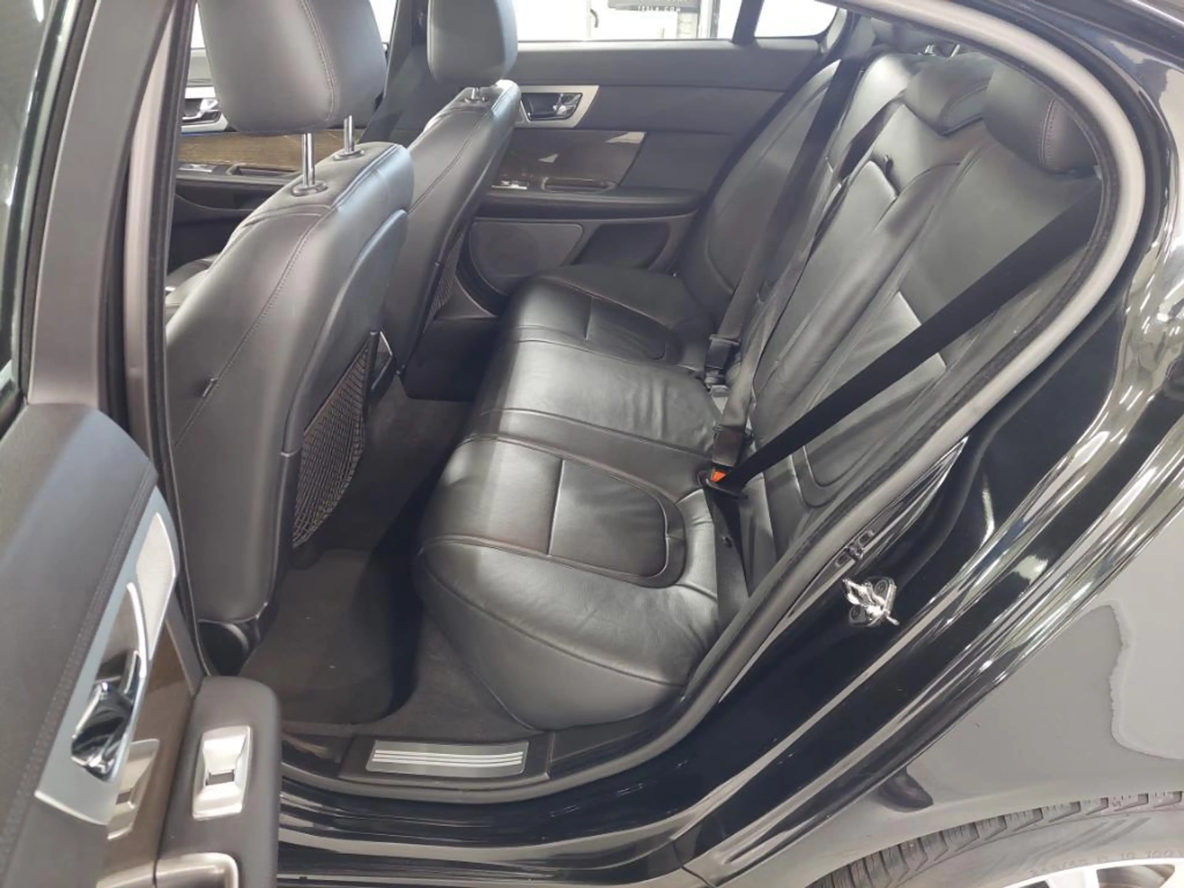 Jaguar XF 3.0D / NL PRIJS 13599 / Auto rijdt prima — photo 8