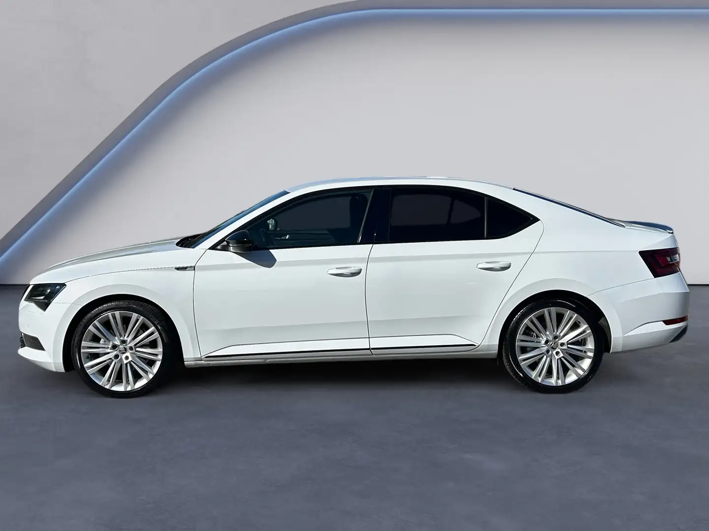 Skoda Superb 2.0TDI AMBITION DSG AHK+Navi+PDC+Sitzhzg. Blanc - 2