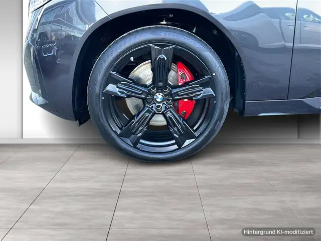 BMW X3 M view 6