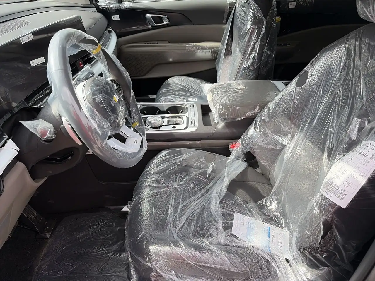 Kia Carnival снимка Kia Carnival