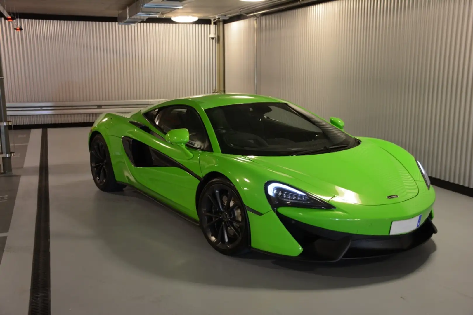 McLaren 540C Grün - 1