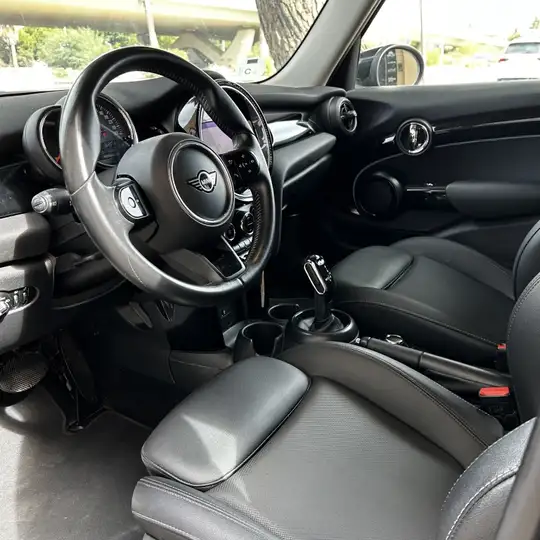MINI Cooper 2023, foto 21