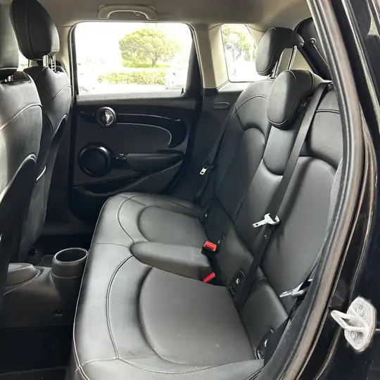MINI Cooper 2023, foto 34