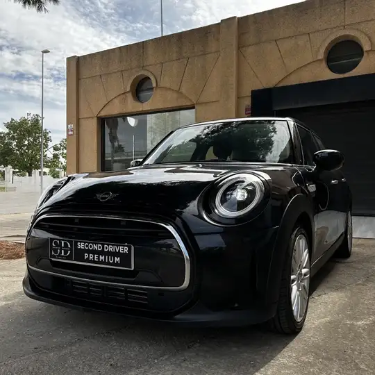 MINI Cooper 2023, foto 32