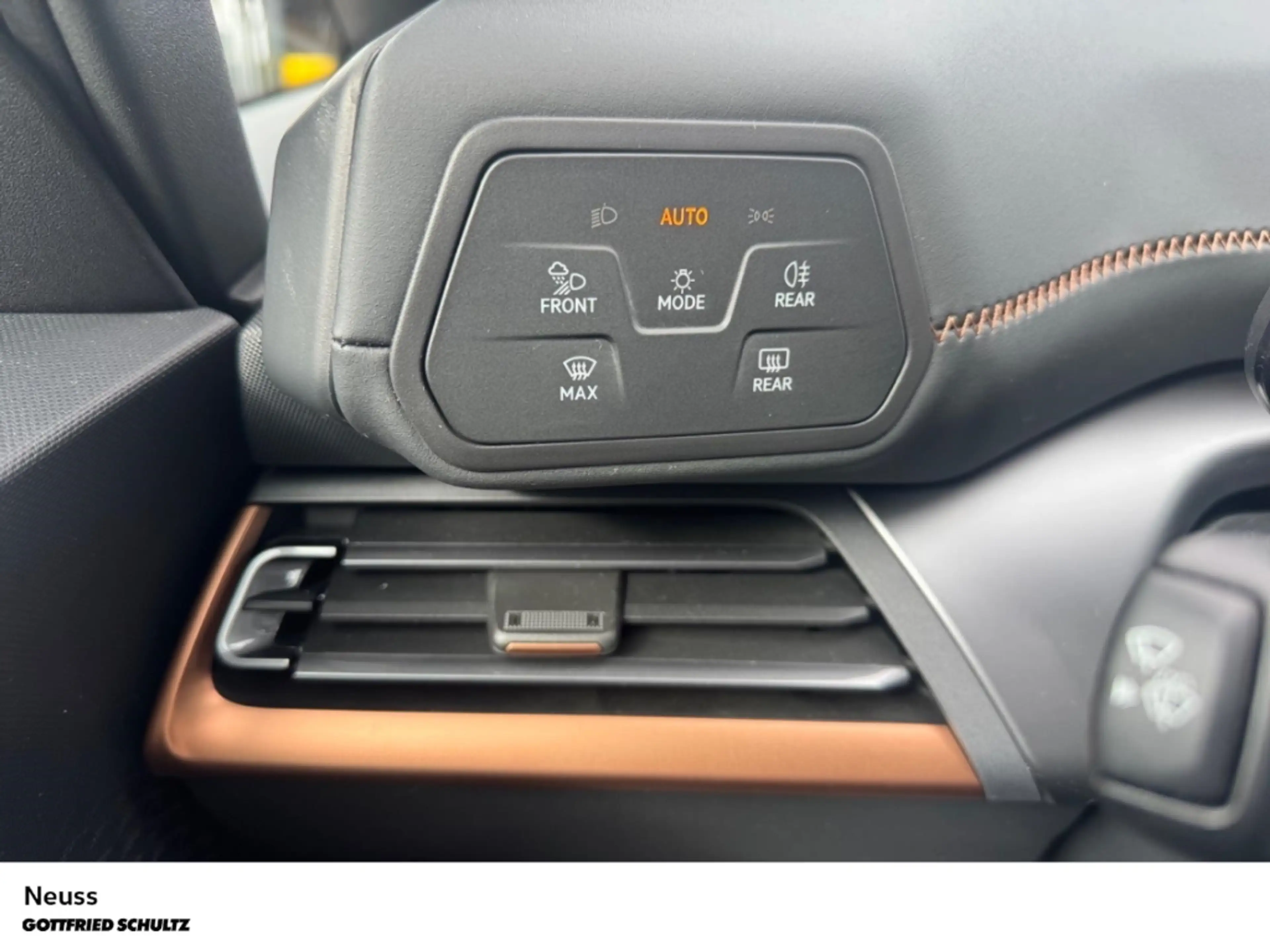 CUPRA Born 58kWh EINPARKHILFE SITZHEIZUNG LED — photo 14