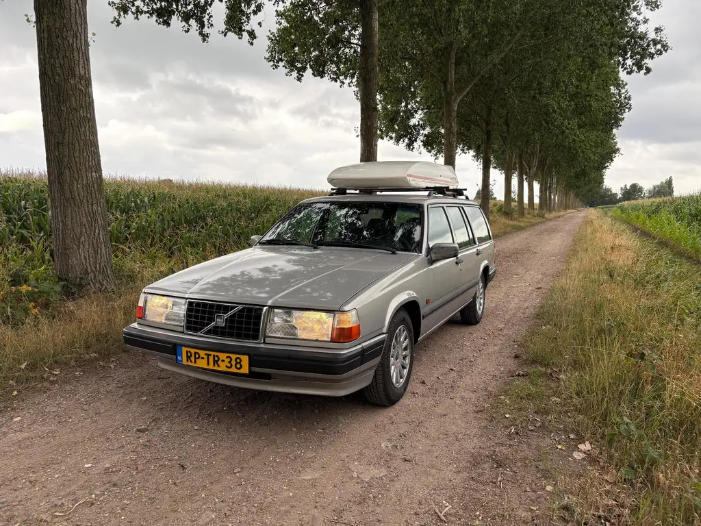 Volvo 940 1997 из Европы — купить под ключ