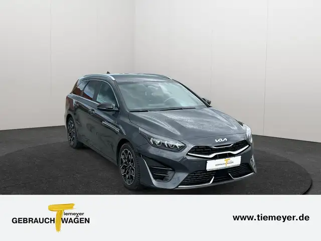 Kia Ceed view 3