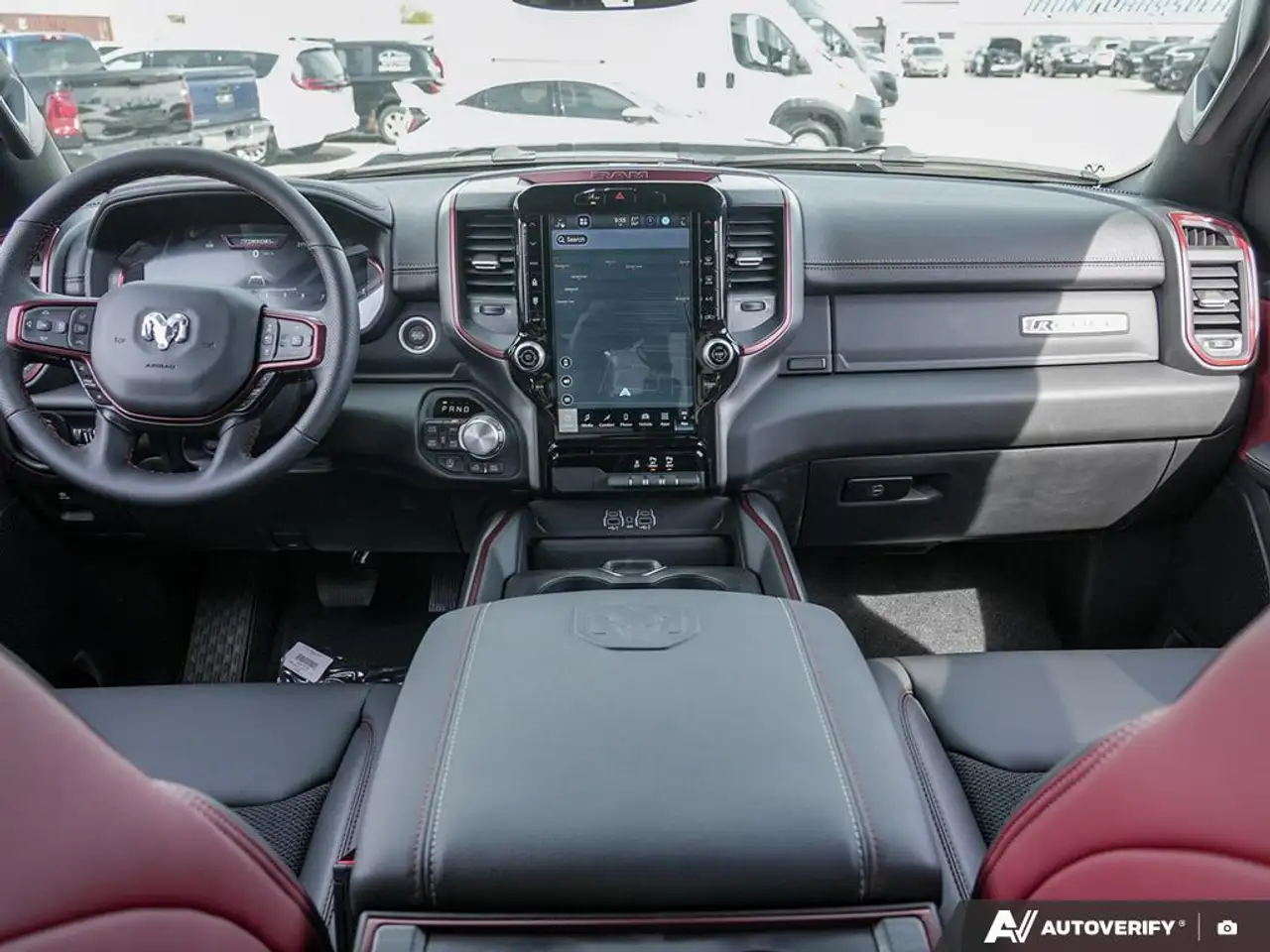 RAM 1500 снимка RAM 1500