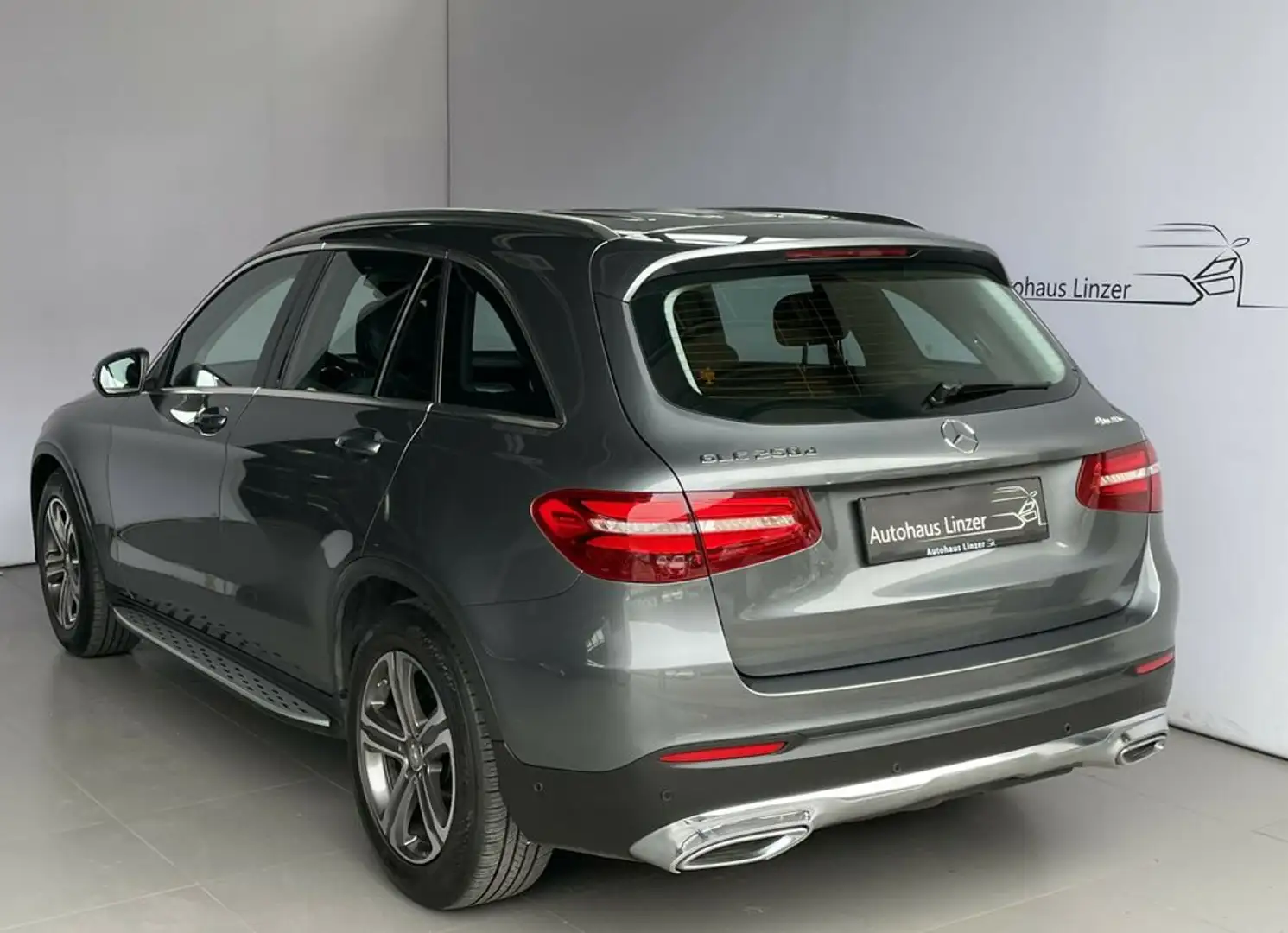 Mercedes-Benz GLC 250 d 4Matic *LED*LUFT*AHK*Kamera*Teilleder* Grau - 2