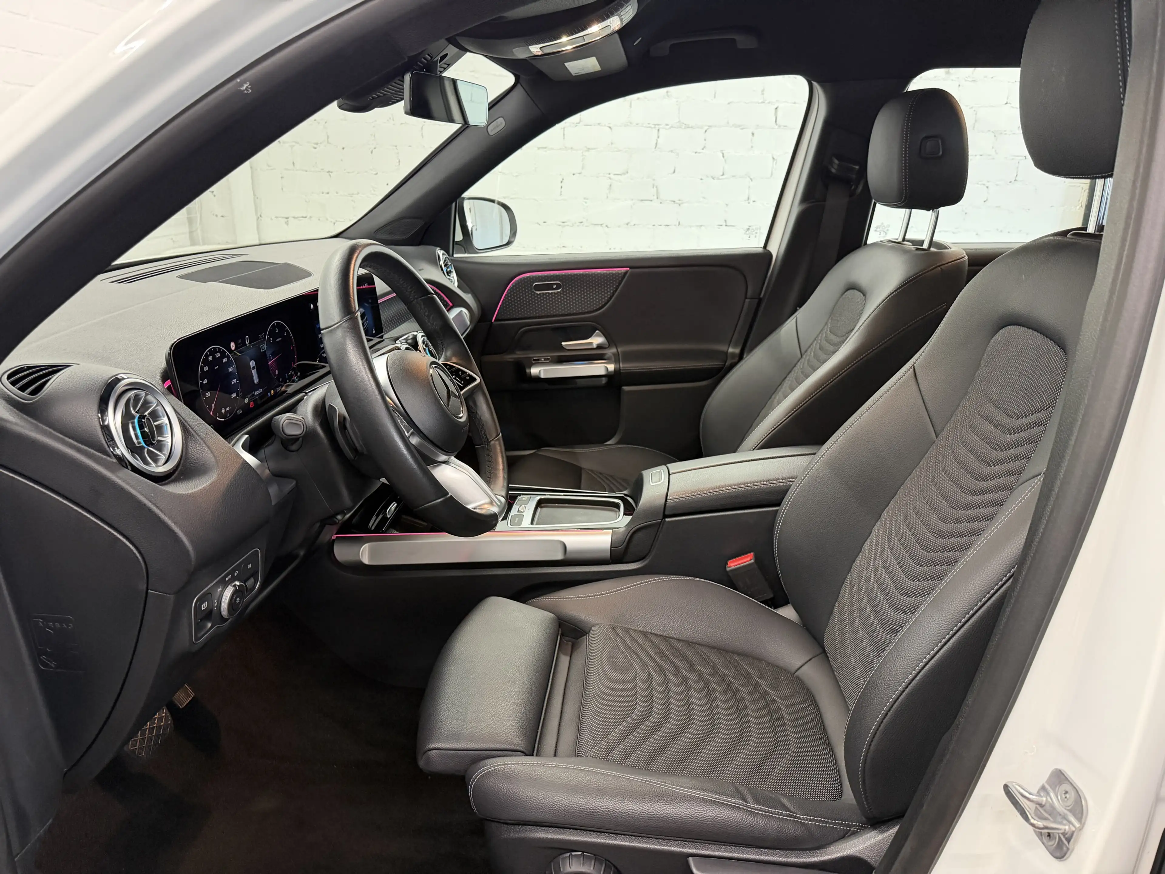 Mercedes-Benz GLB 200 d 8G-DCT Entry | DISTR. PRO | RFK | AHK — photo 8