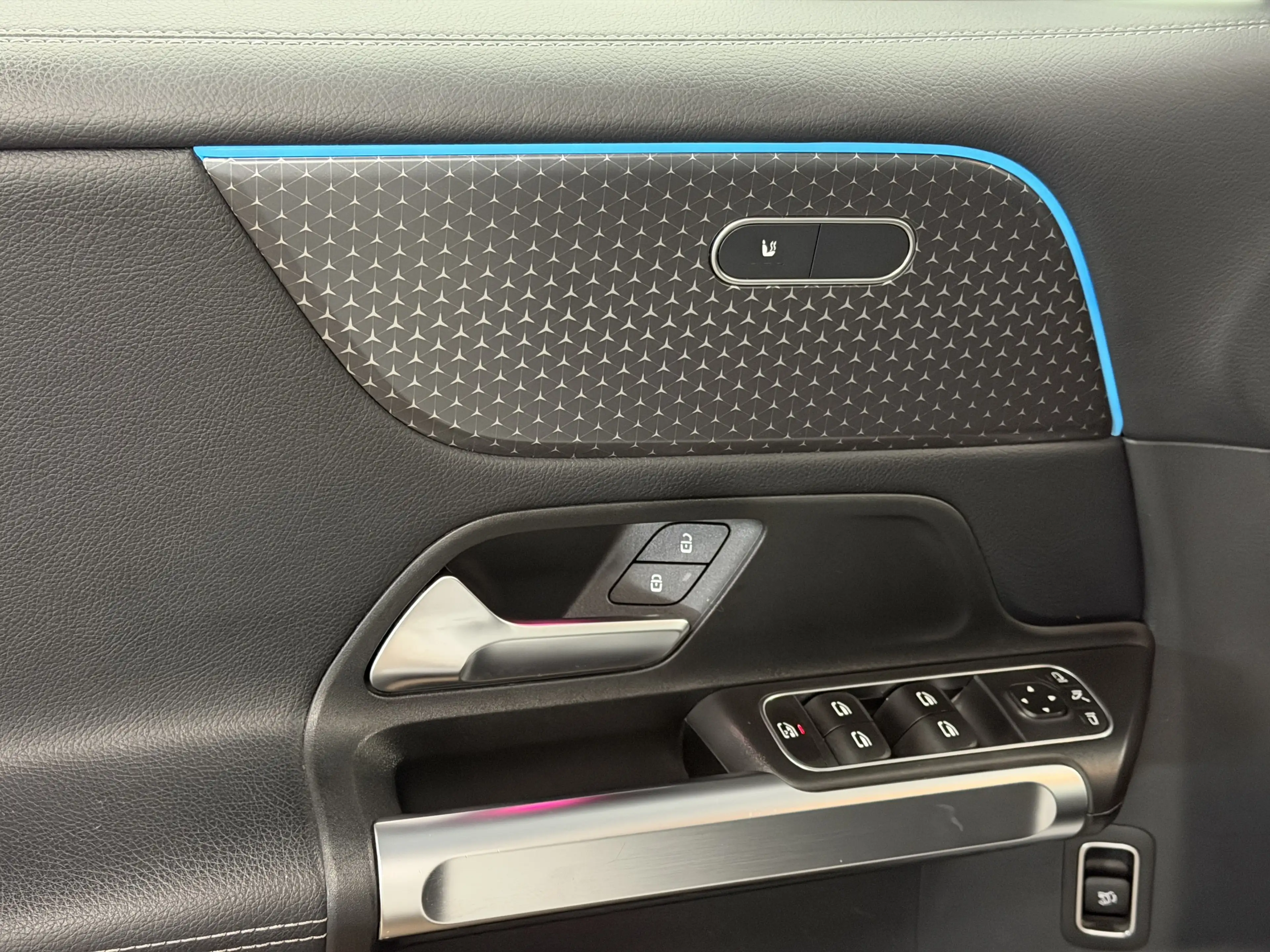 Mercedes-Benz GLB 200 d 8G-DCT Entry | DISTR. PRO | RFK | AHK — photo 15