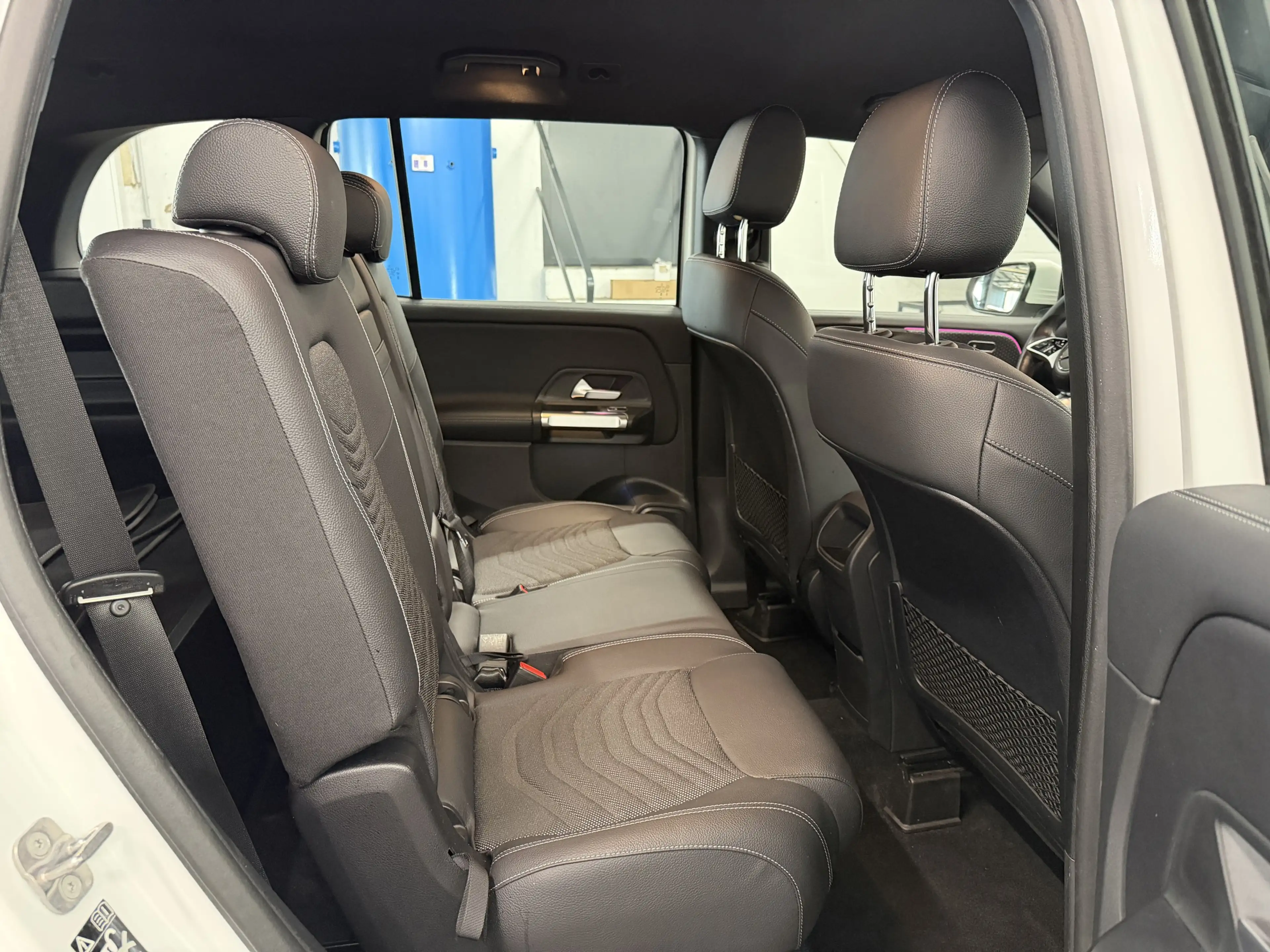 Mercedes-Benz GLB 200 d 8G-DCT Entry | DISTR. PRO | RFK | AHK — photo 12