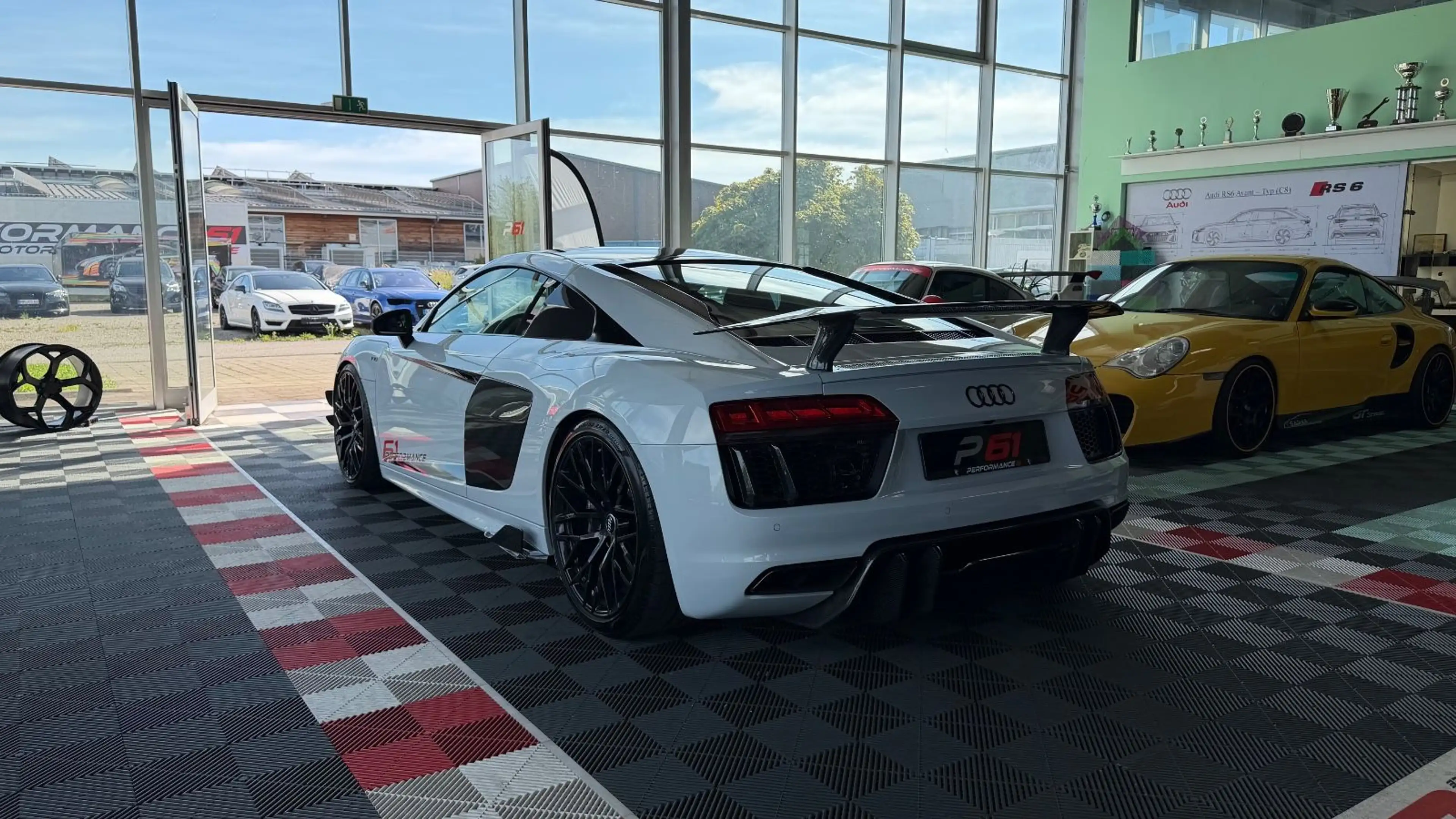 Audi R8 Coupe quattro plus/ Capristo Anbauteile/ — photo 2