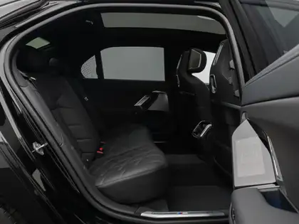 Annonce voiture d'occasion BMW i7 - CARADIZE