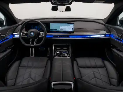 Annonce voiture d'occasion BMW i7 - CARADIZE