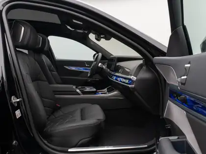 Annonce voiture d'occasion BMW i7 - CARADIZE