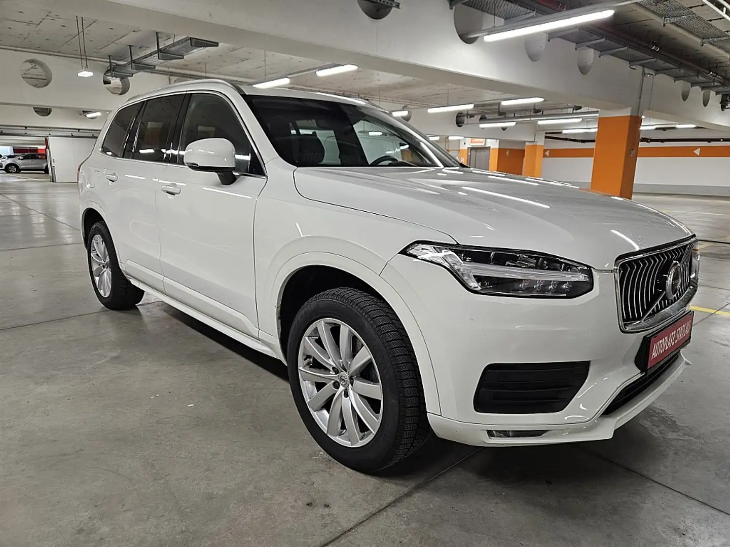 Volvo XC90 B5 AWD Momentum Pro Weiß - 2