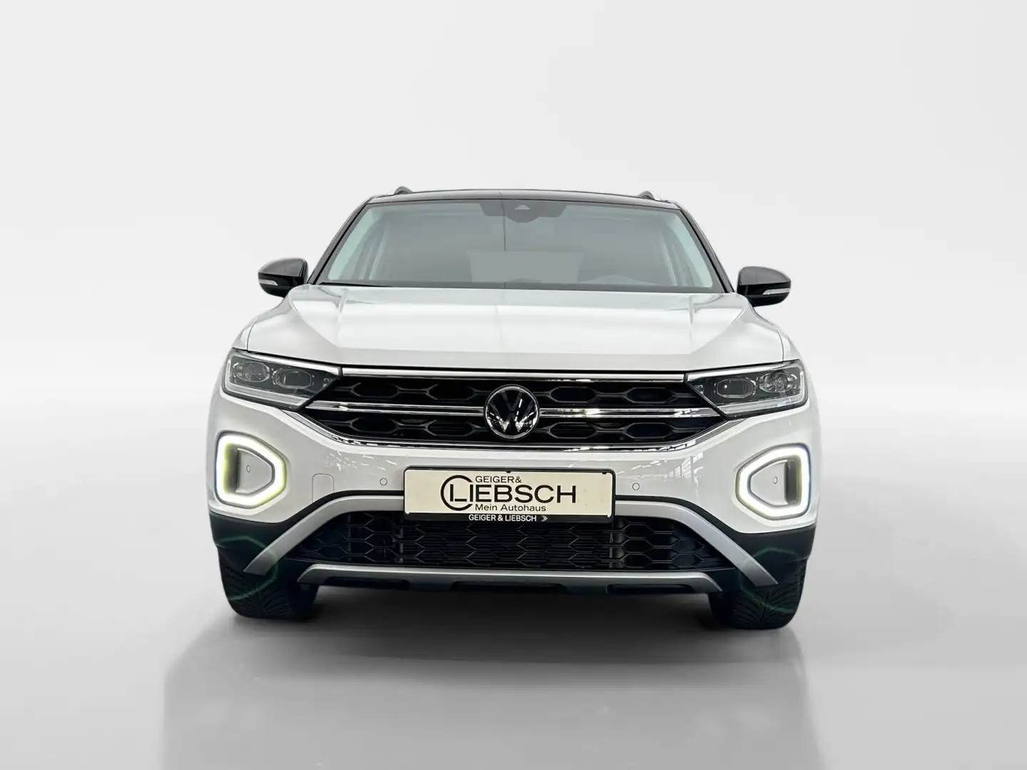 Volkswagen T-Roc T-ROC 1.5 TSI DSG STYLE*LED*AHK*NAVI*KLIMA*PDC*S Wit - 2