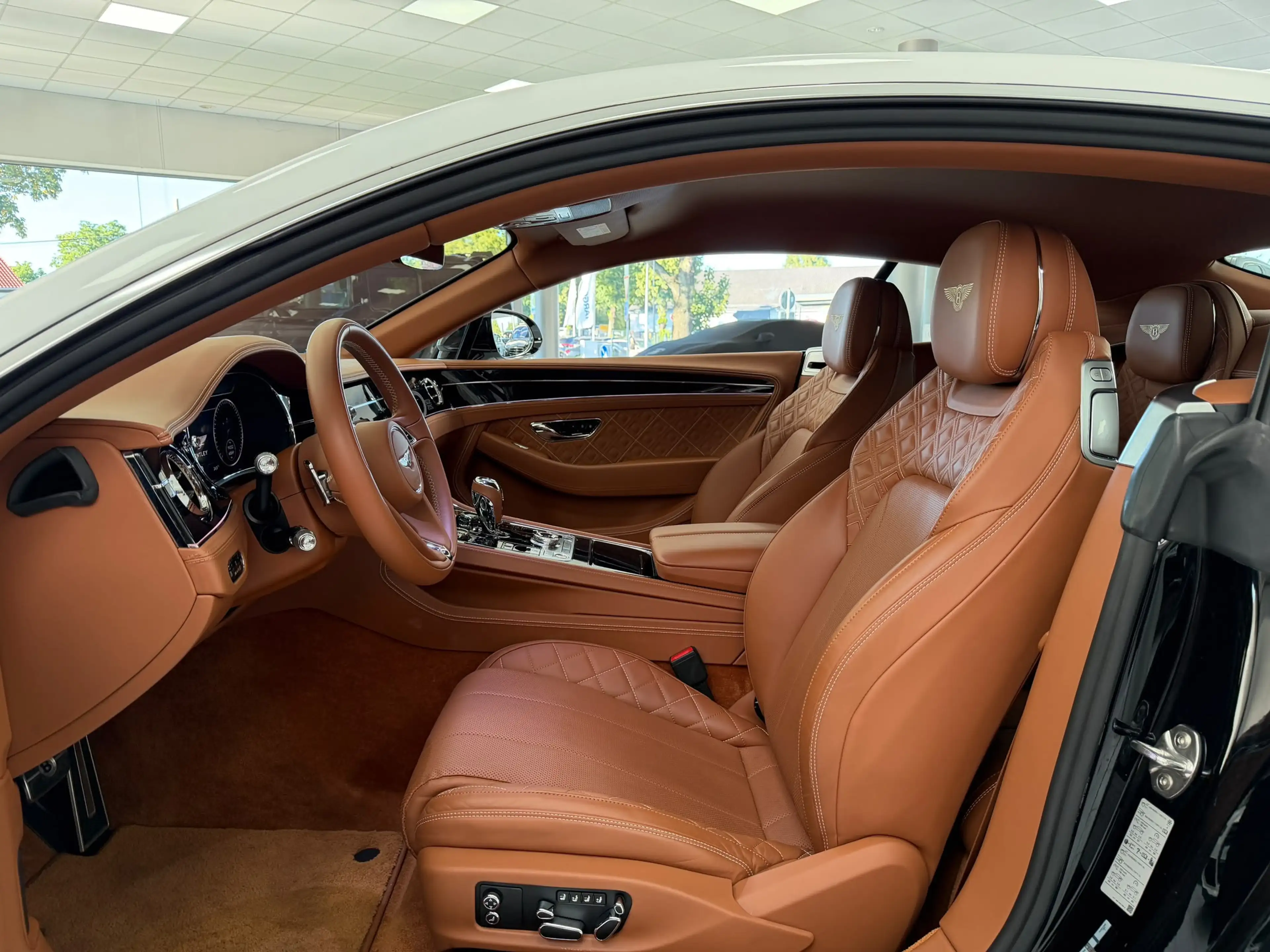 Bentley Continental GT W12 6.0 First Edition — photo 11