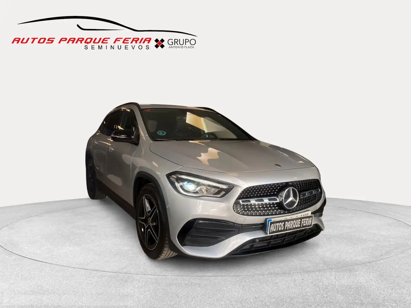 Mercedes-Benz GLA 200 200d 8G-DCT - 1