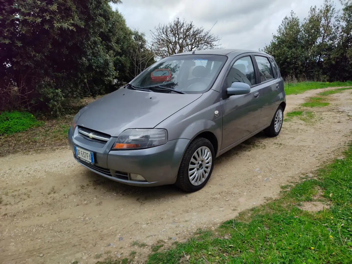 Chevrolet Kalos 5p 1.2 SE Bej - 1