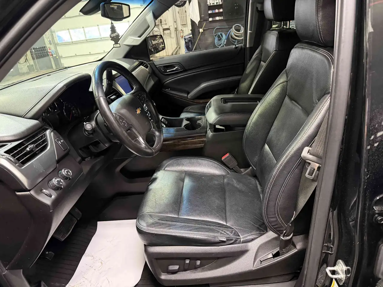 Chevrolet Tahoe снимка Chevrolet Tahoe