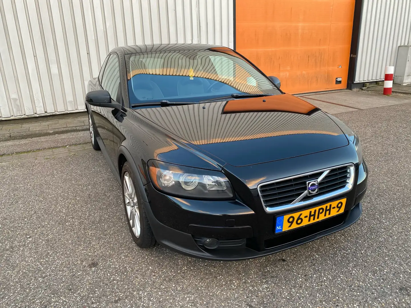 Volvo C30 1.6 Advantage Zwart - 1