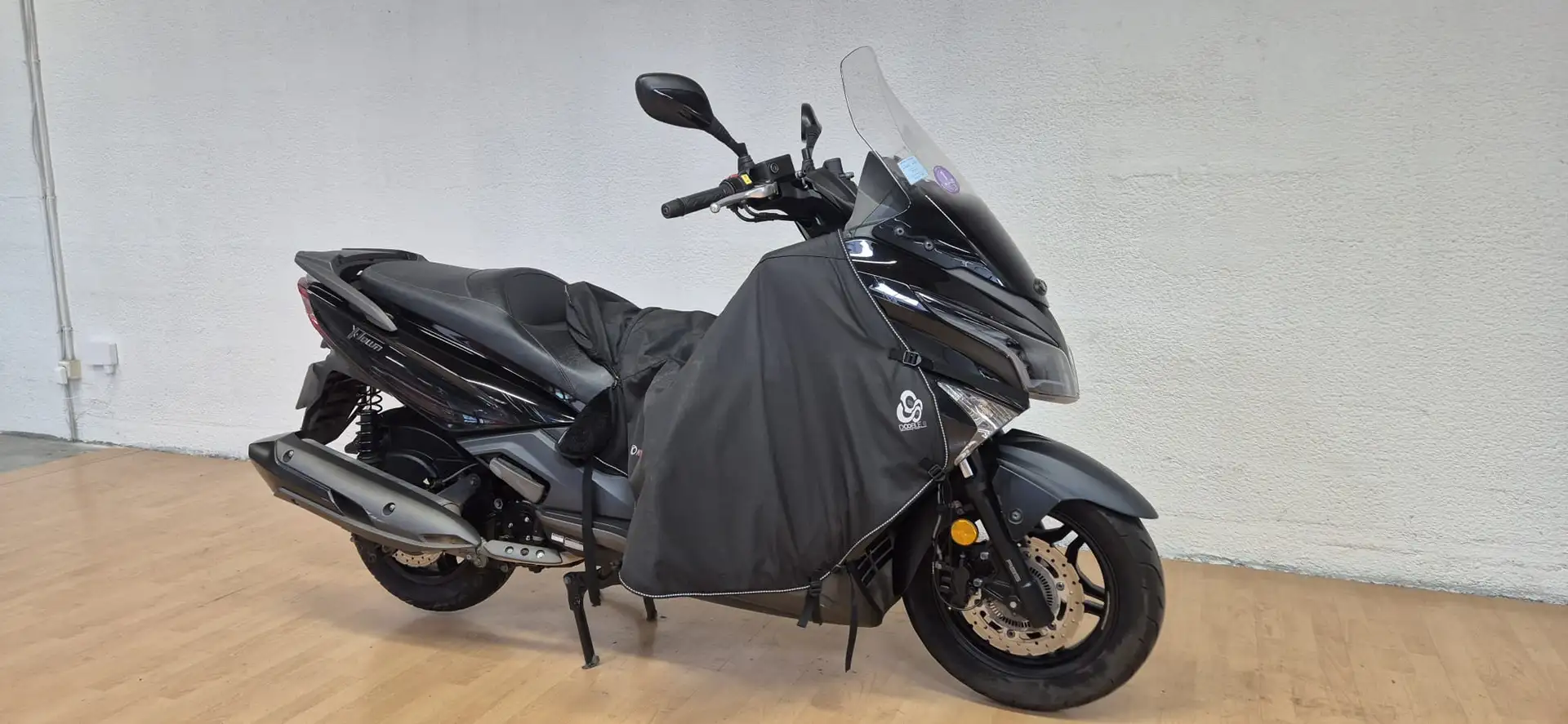 Kymco X-Town Černá - 2