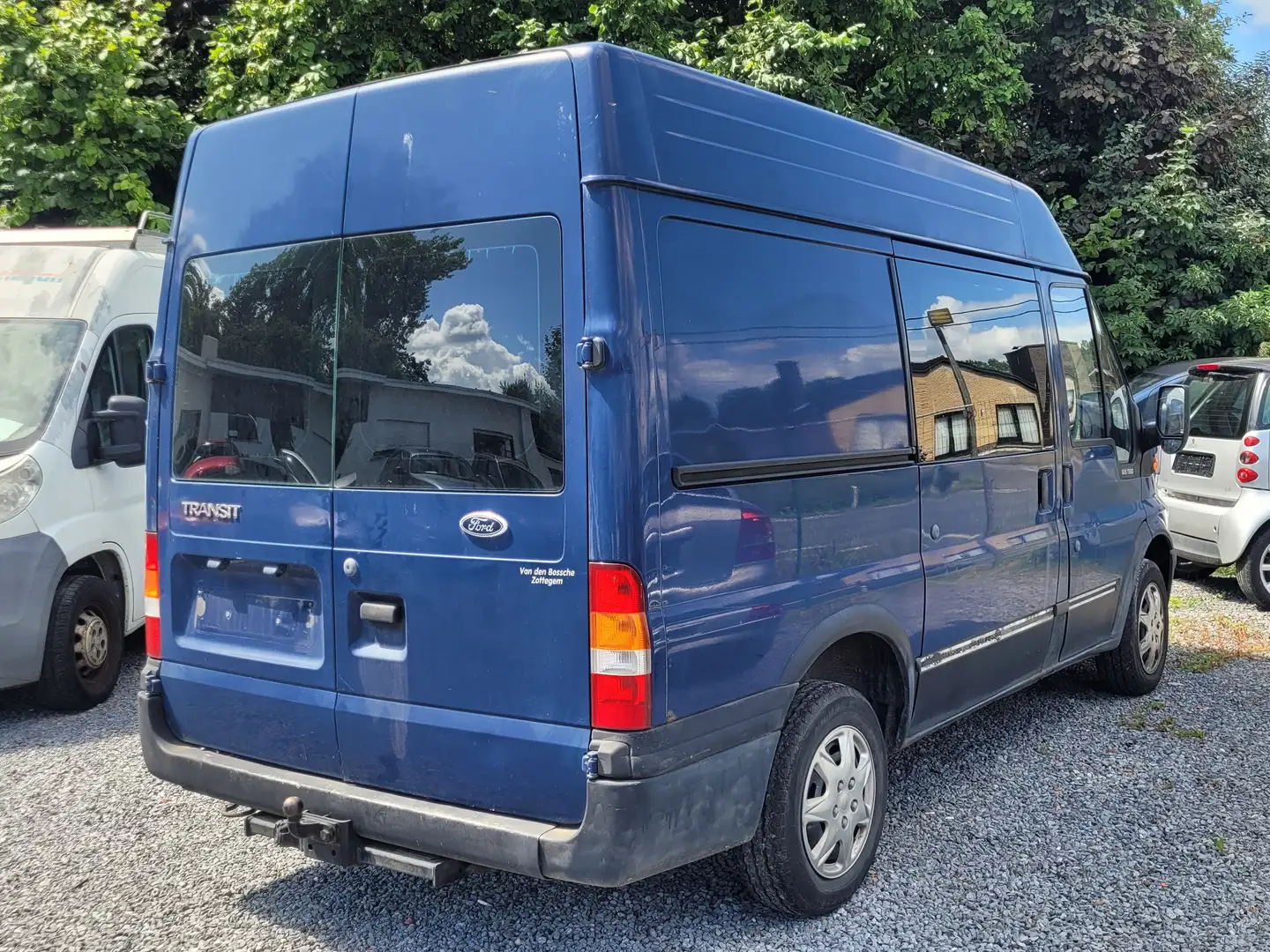 Ford Transit 2.0td L2 H2 TREKHAAK 2004 Blauw - 2