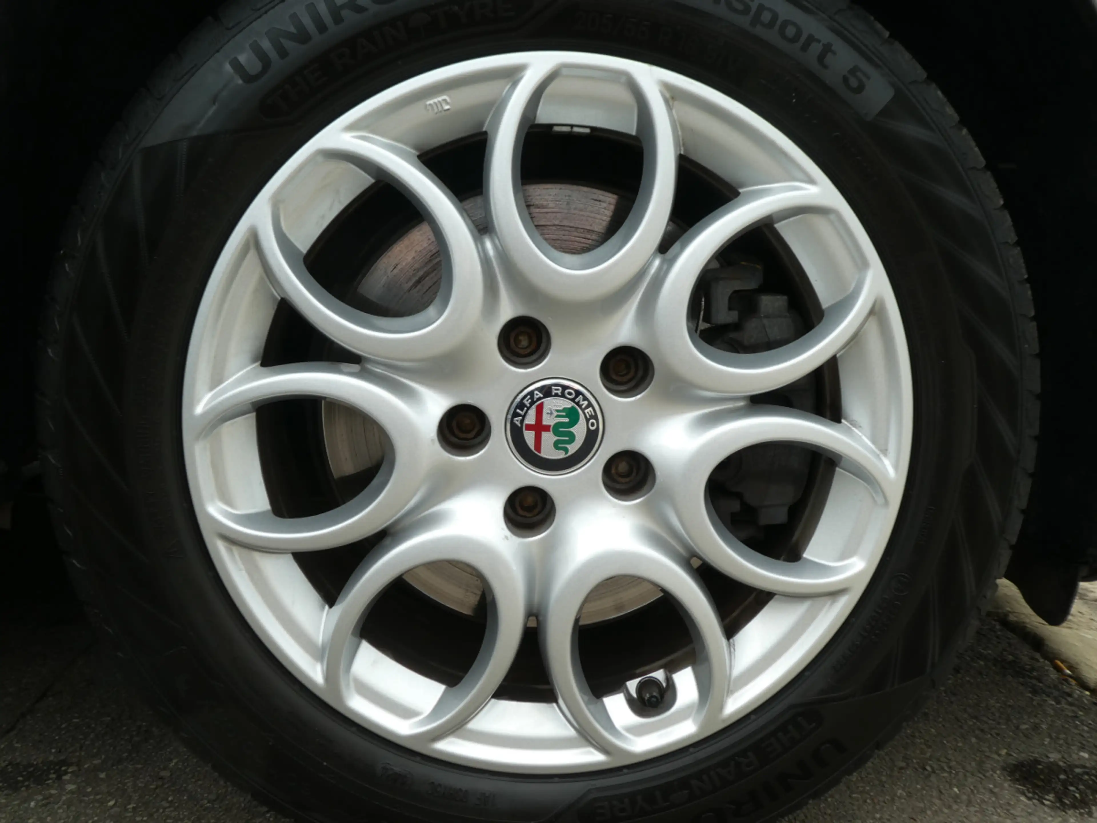 Alfa Romeo Giulietta 1.4 TB 170 Luxe Automatique — photo 5