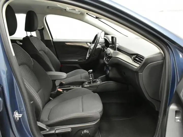Ford Focus 1.5 EcoBlue Titanium 2021, foto 41