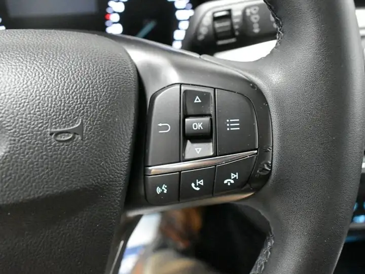 Ford Focus 1.5 EcoBlue Titanium 2021, foto 14