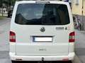Volkswagen T5 Caravelle Caravelle 2,5 TDI 4motion D-PF Weiß - thumbnail 4