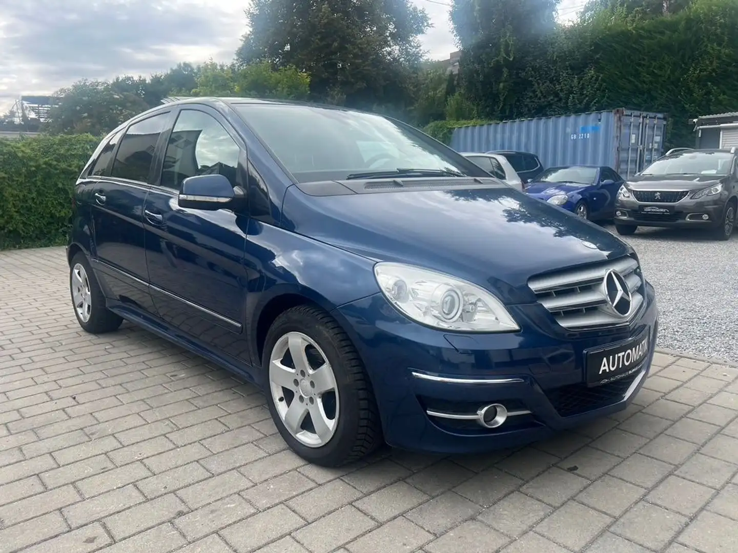 Mercedes-Benz B 200 B-Klasse 200 NAVI SHZ T.LEDER PANO PDC TÜV/06.27 Blau - 1