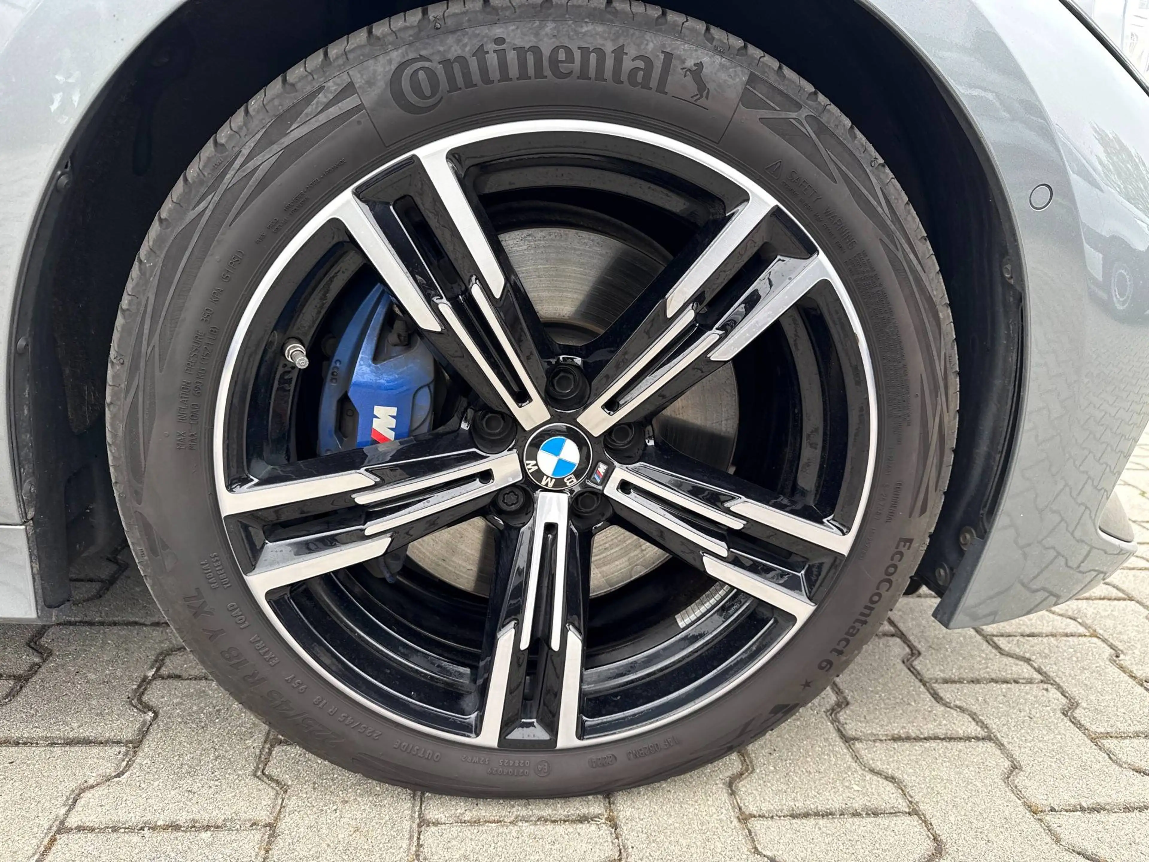 BMW 320 320 d M Sport — photo 10
