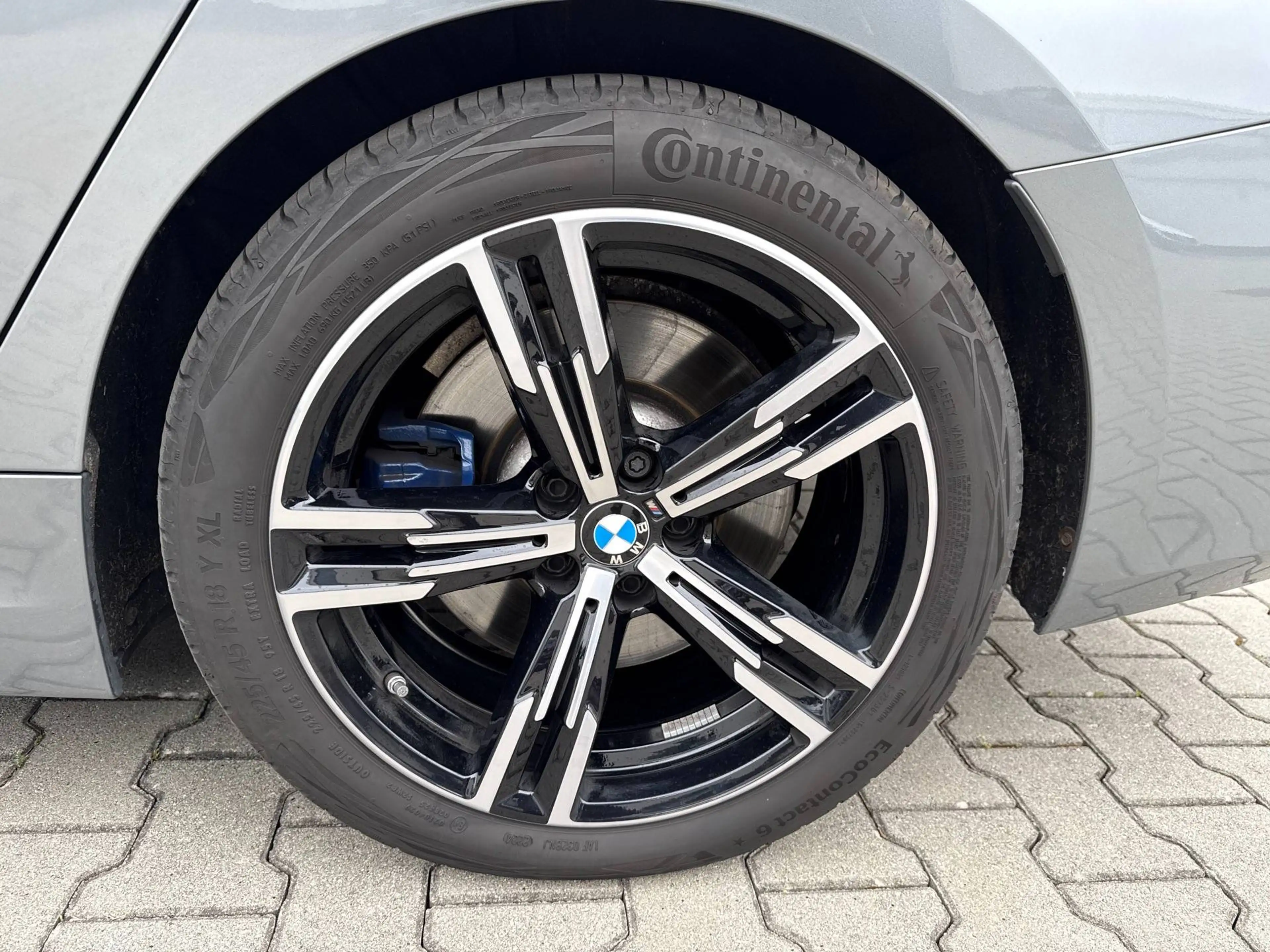 BMW 320 320 d M Sport — photo 8