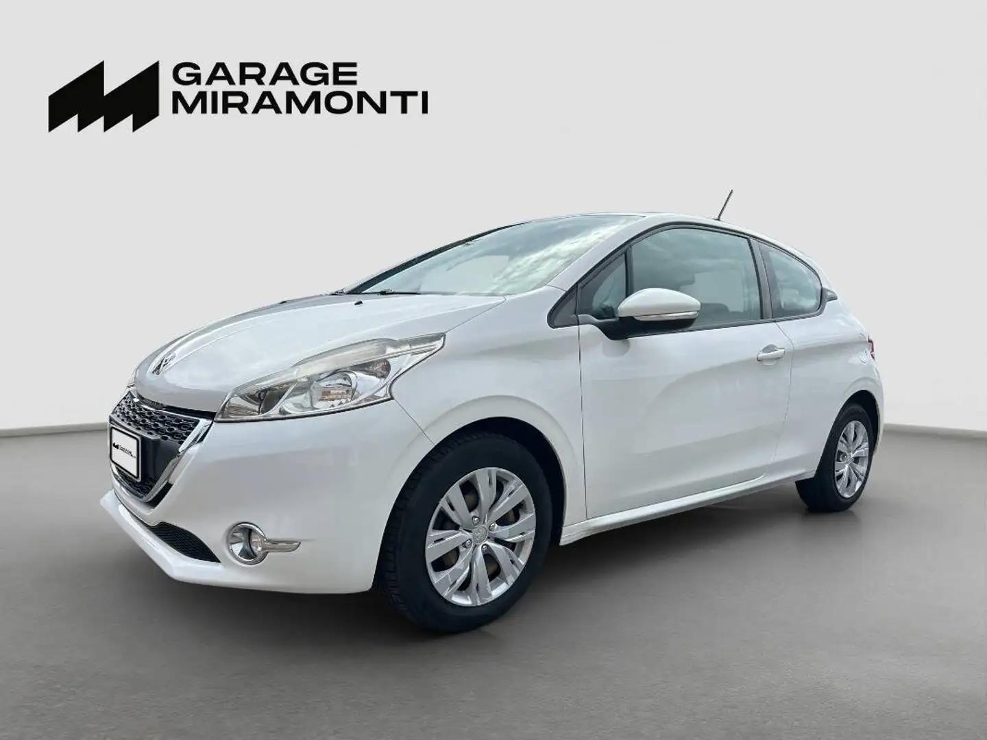 Peugeot 208 1.0 PT (vti) 12v Active 5p Bianco - 1